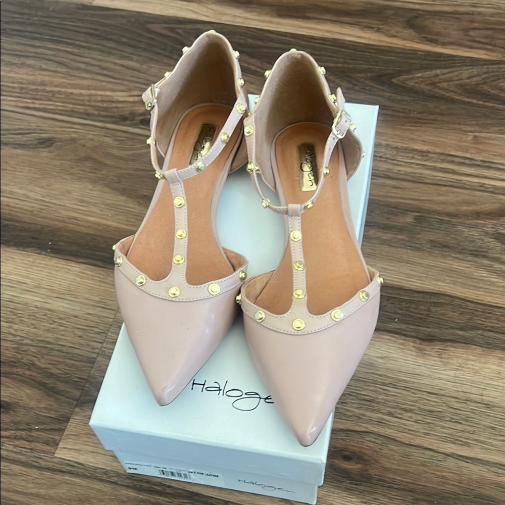 Halogen Women's Pink Heels with Gold Studs